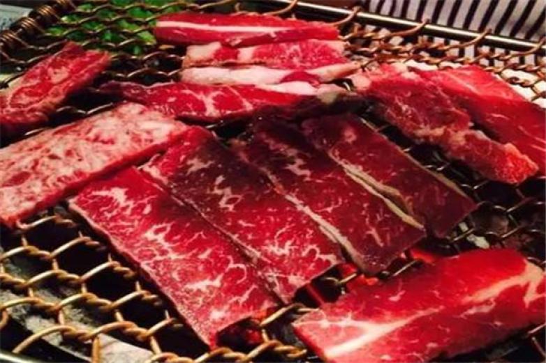 黑牛的店炭火烧肉